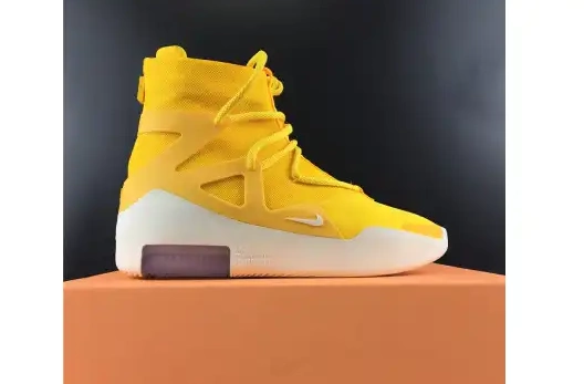 Air of Fear Nike God 1 Yellow  AR4237-700 0624